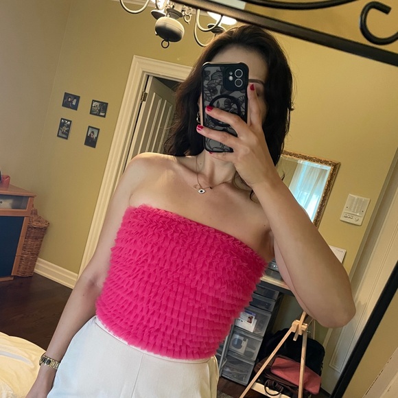 NWT Urban Outfitters pink ruffled cropped tube top - Picture 1 of 8